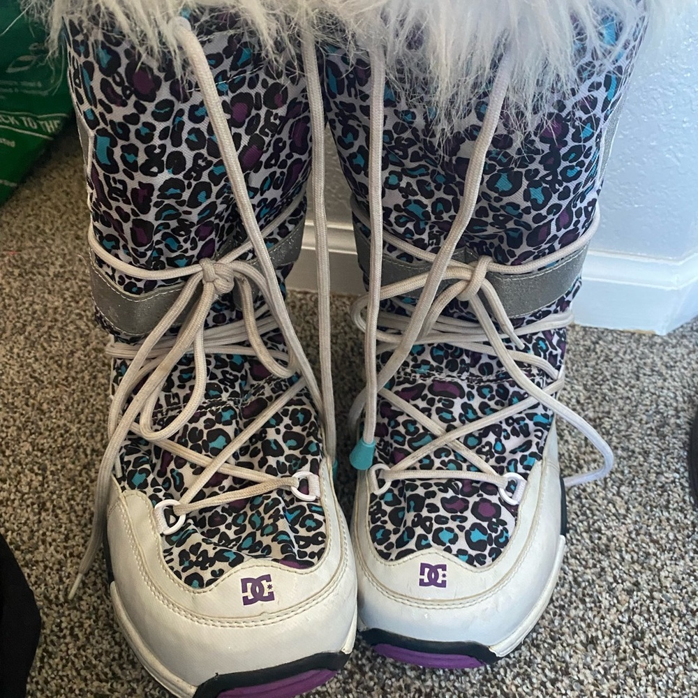 **RARE** DC Women's Chalet 2.0 LX Snoow Boot size 9